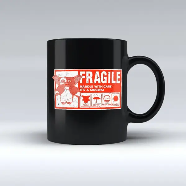 Taza Negra Fragile